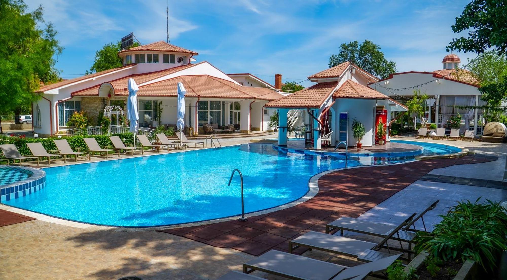 Steaua Apelor Family Resort Nufaru Екстер'єр фото