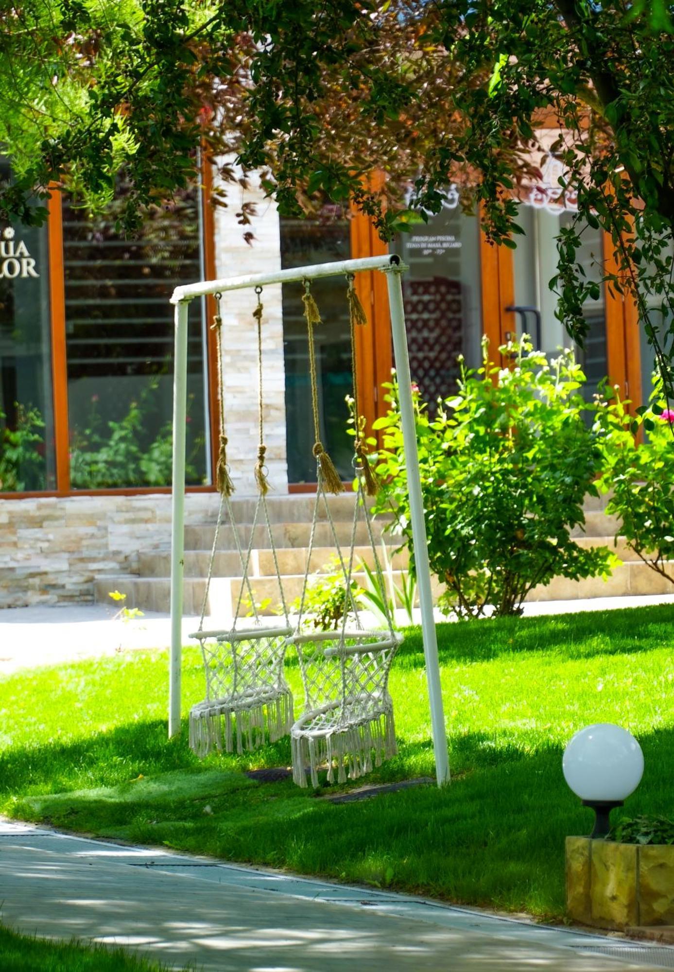 Steaua Apelor Family Resort Nufaru Екстер'єр фото