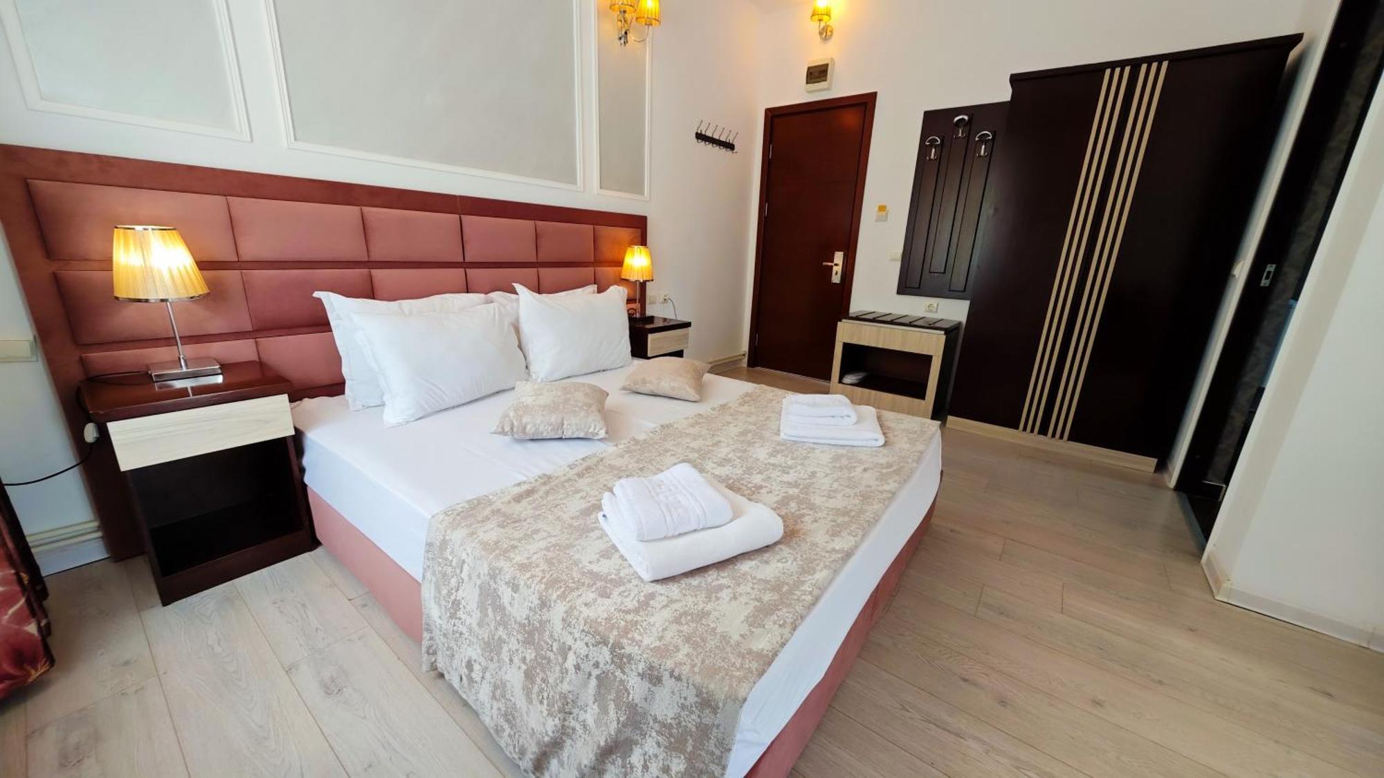 Steaua Apelor Family Resort Nufaru Екстер'єр фото